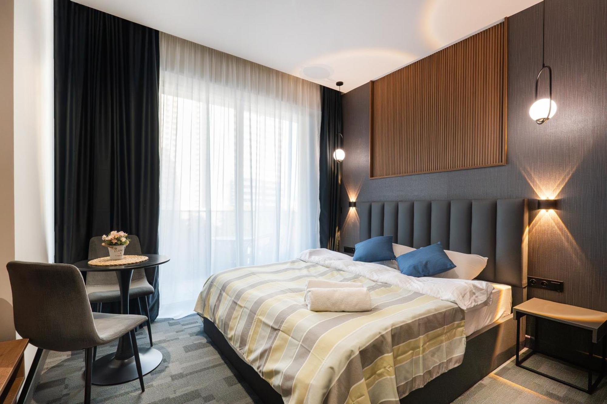 Nova Luxe Hotel & Residences Batumi Exterior foto