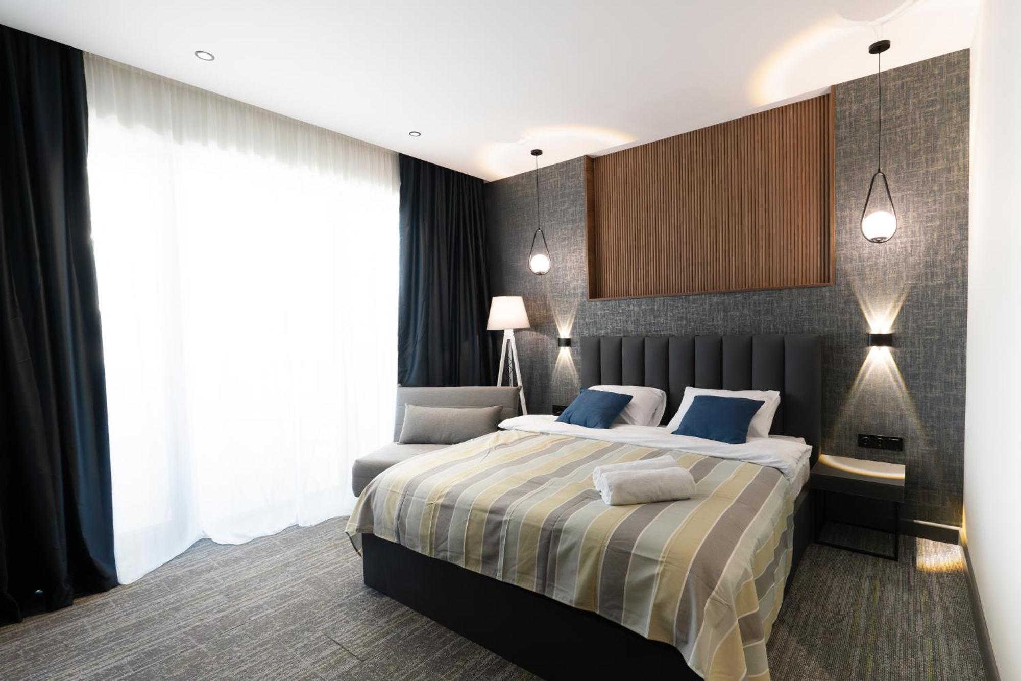 Nova Luxe Hotel & Residences Batumi Exterior foto